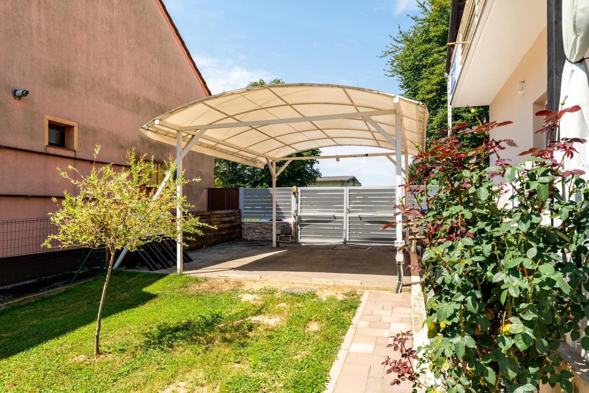 Studio Apartman The Little Prince Bjelovar Exterior foto
